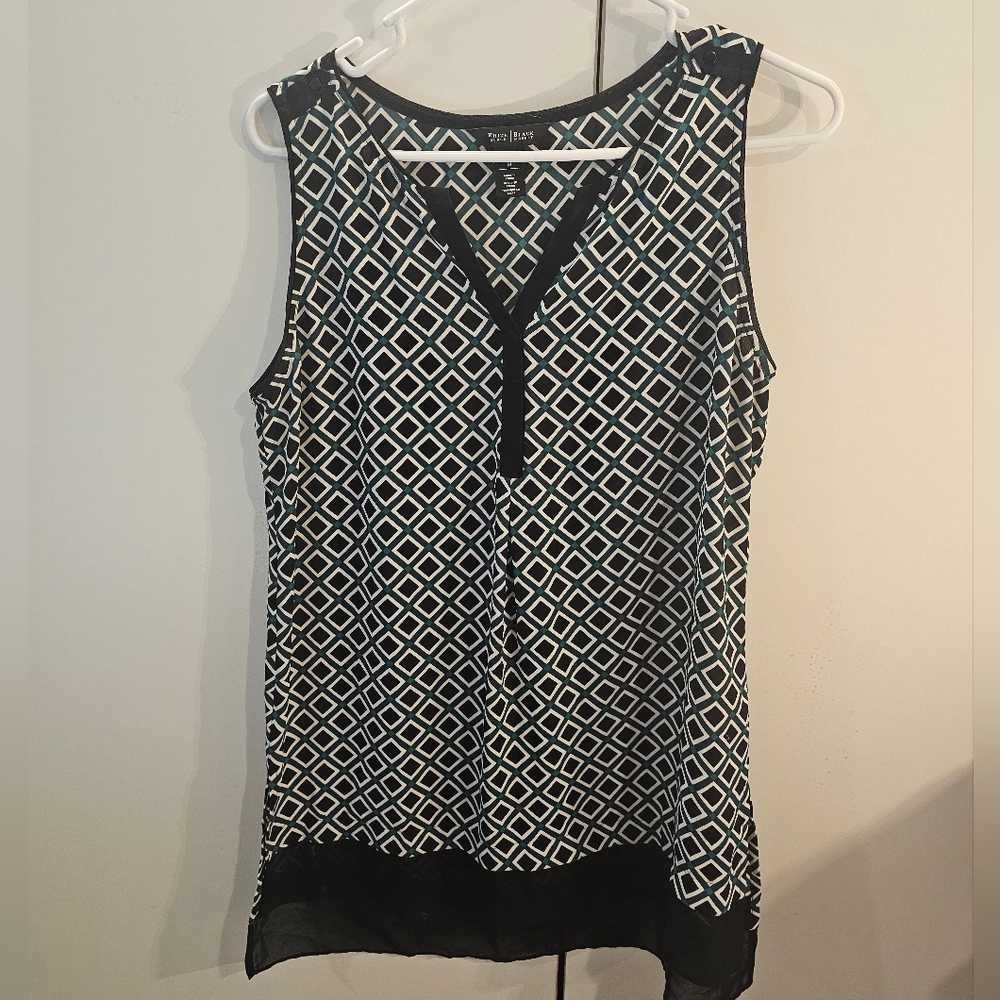 White House Black Market Geometric Sleeveless Top